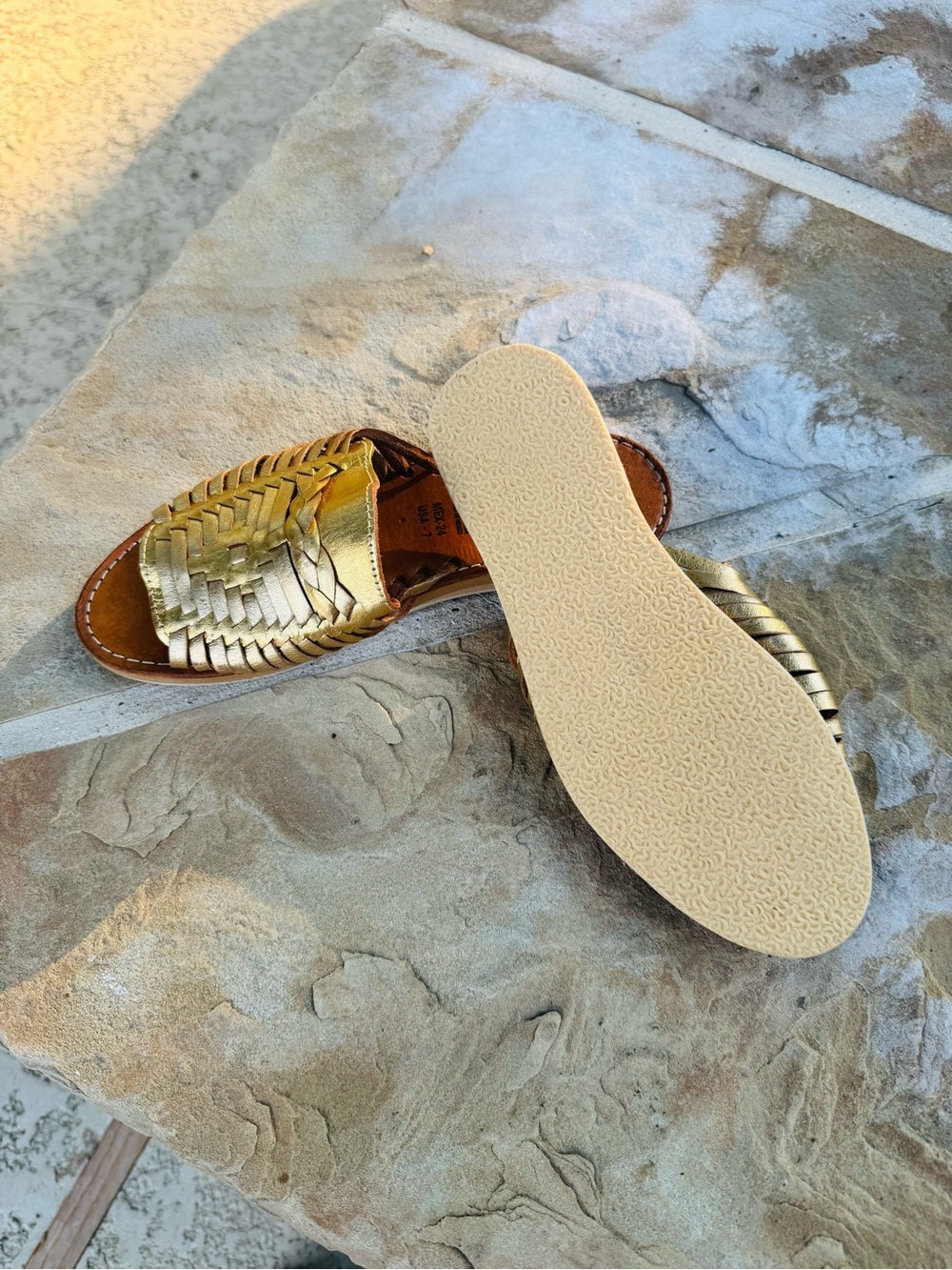 NEW Myrna Art Gold Leather Huarache Sandals Women’s Size 7 Handmade - Picture 6 of 17
